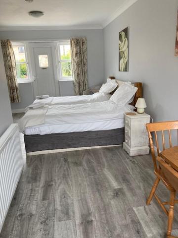Barn Lodge ปีเตอร์โบโรห์ ภายนอก รูปภาพ
